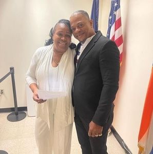 Meet your Posher, Carlos javier